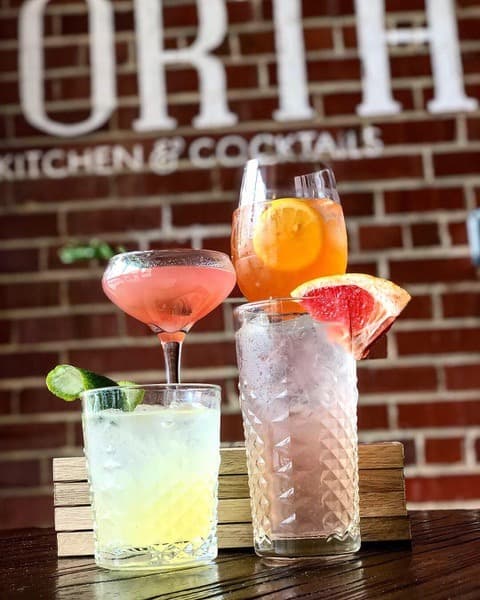 204 North Kitchen and Cocktails