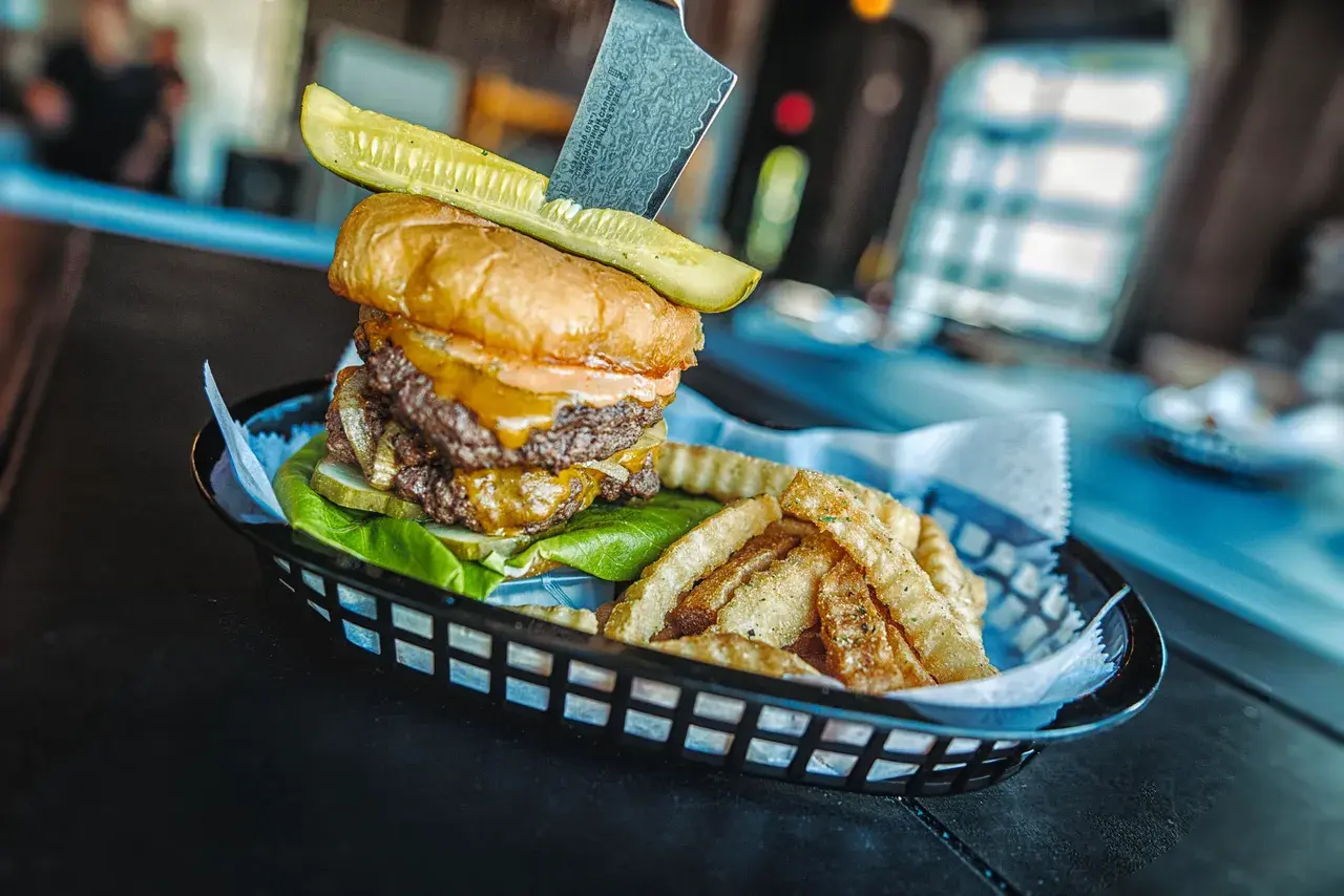 Club House Kitchen & Cocktails