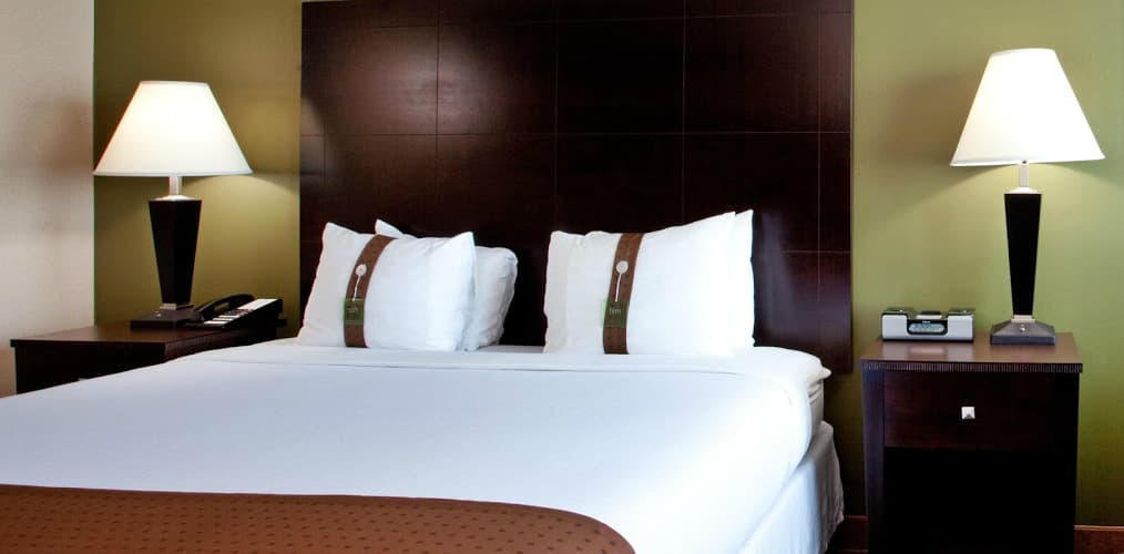 DoubleTree by Hilton Charlotte City Center