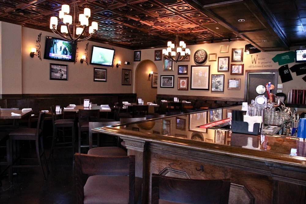 Mortimer's Cafe and Pub