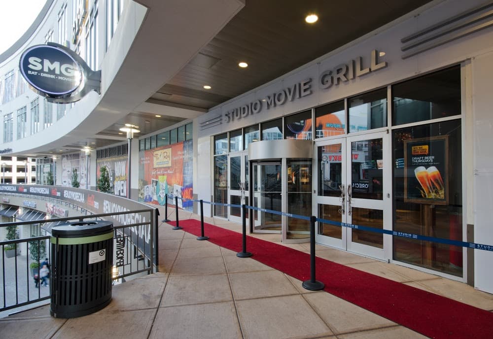 Studio Movie Grill